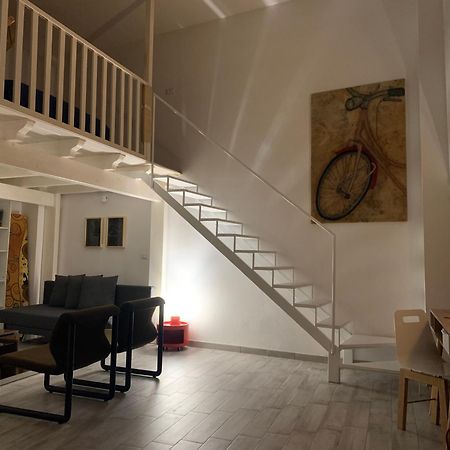 Apartamento Bellissimo Loft Monstra Bari Vecchia Exterior foto